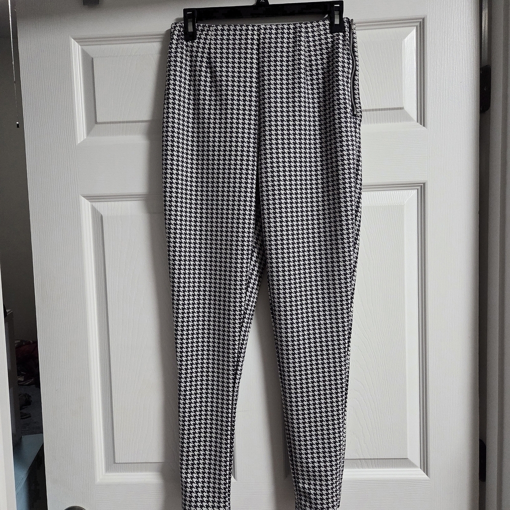 Serra Black Leggings